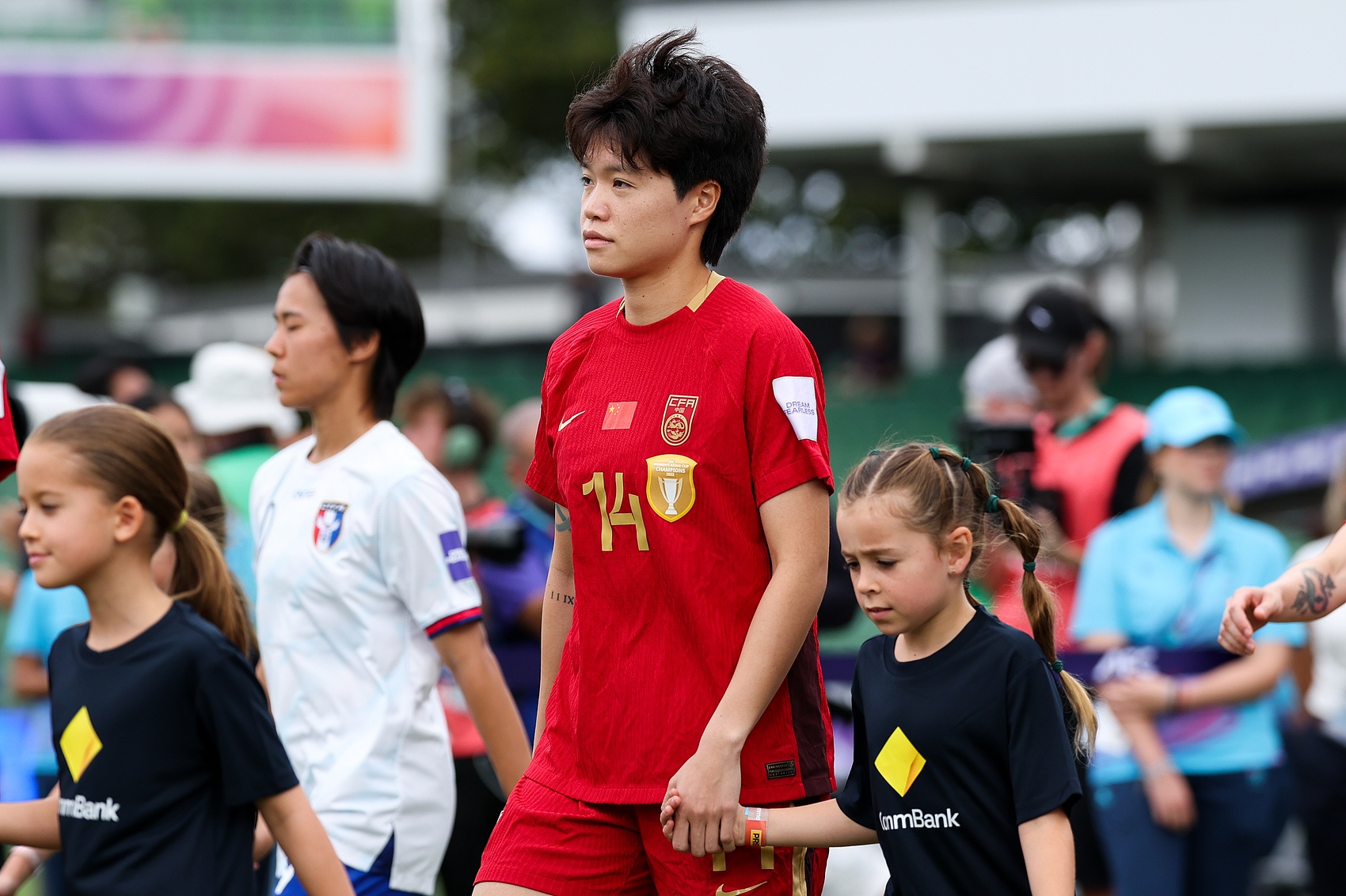 开云体育中国-足球报：李晴潼用两粒进球完成救赎，她在东京奥运会失误+染红