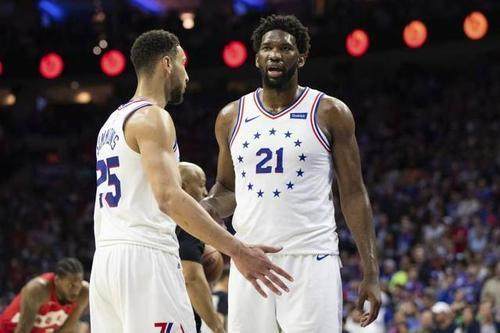 开云体育登录-76人双星至少缺席两场比赛 里弗斯:任务更艰巨了